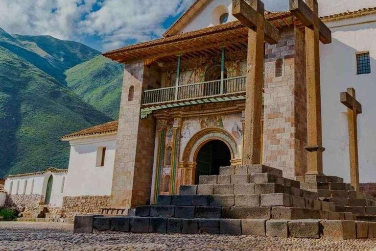 2D Cusco-Puno Tour Lake Titicaca Los Uros and Taquile