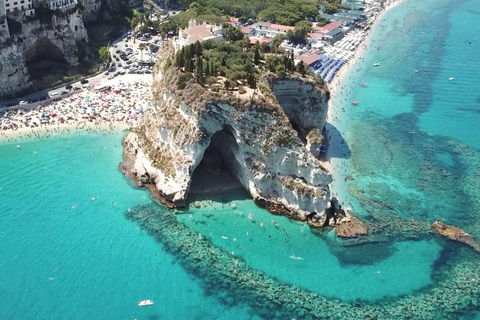Tropea: Boat Cruise along the Coast of the Gods – maximum 12 people on board Tropea: Boat Tour on the Coast of the Gods - maximum 12 people on board