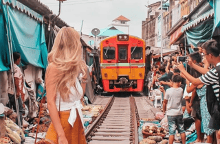 Maeklong Railway & Floating Market Tour