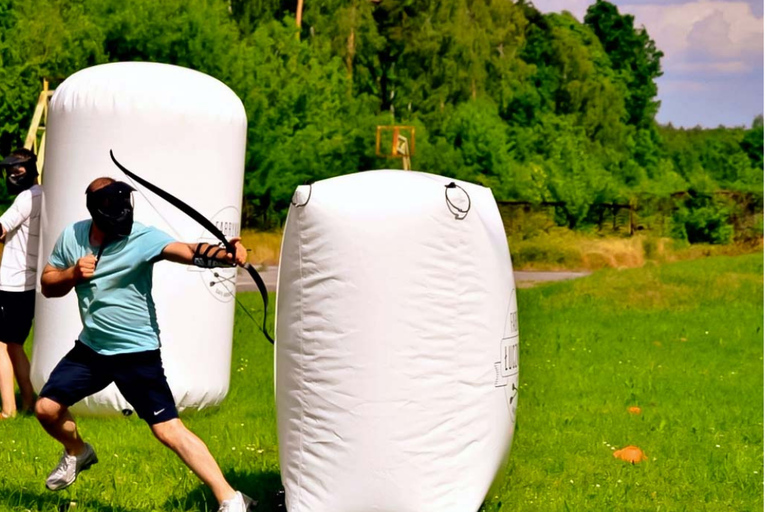 Wroclaw: 1-Hour Archery Tag Experience