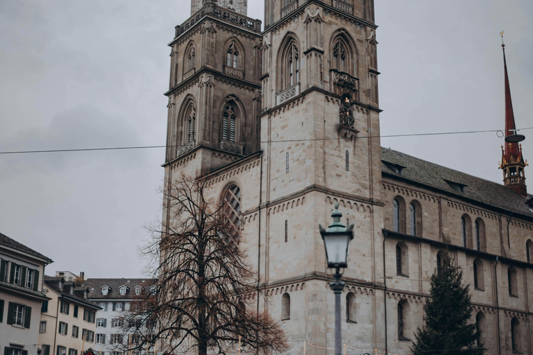 Zurich: Rhine Falls, Lindt Chocolate & FIFA Museum Tour