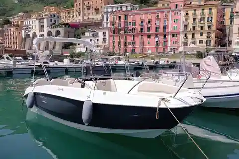 Salerno: Tour Amalfi Coast with our Cayman 585