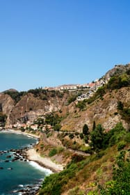 Car/Van from Syracuse to Etna and Taormina