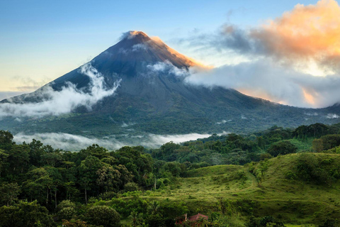 Arenal Volcano:Arenal Volcano NationalPark Best Things To Do