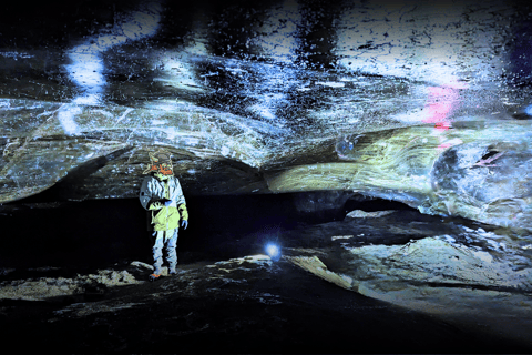 Tour in autobus del Circolo d&#039;Oro e Grotta di Ghiaccio con il Glacier Monster Truck