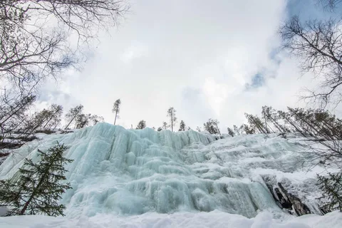 Rovaniemi: Korouoma Canyon Frozen Waterfalls Guided Hike