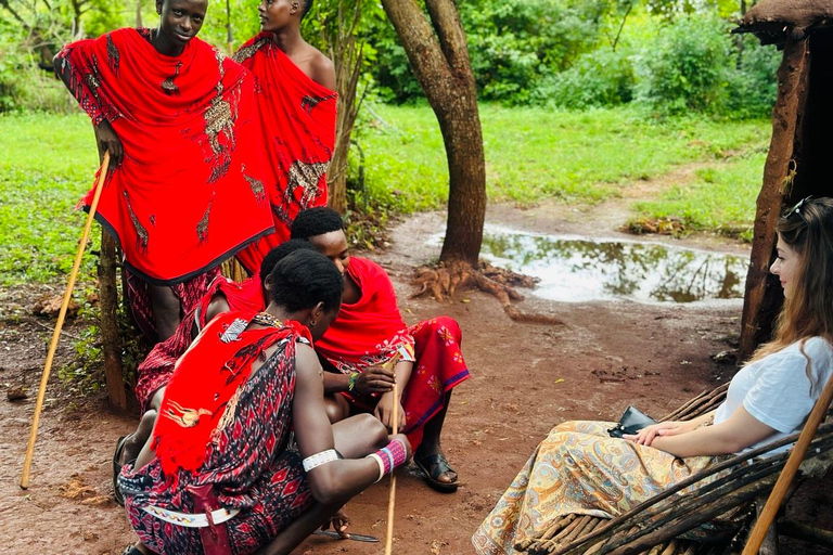Zanzibar: visita à aldeia Masai com cruzeiro ao pôr do sol