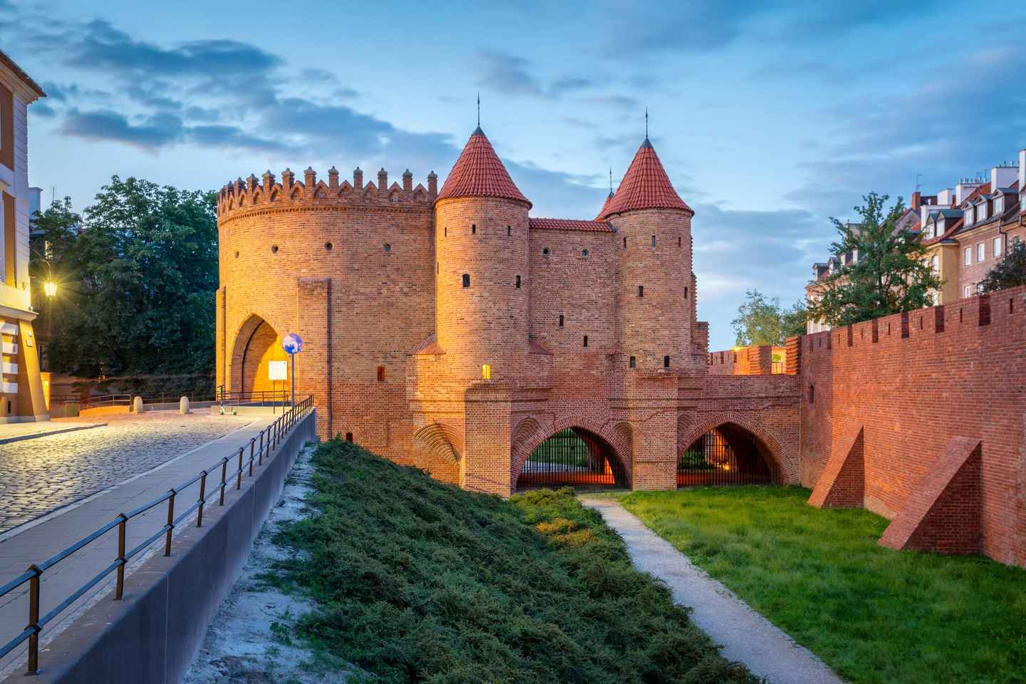 Warsaw: Old Town Guided Walking Tour