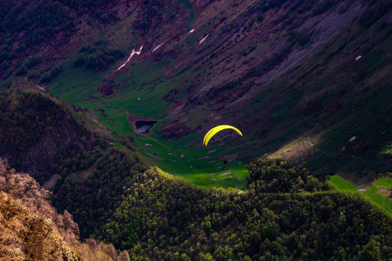 Beyond Tbilisi: Explore the Ananuri, Gudauri &amp; KazbegiBeyond Tbilisi: Explore the Untamed Kazbegi Region