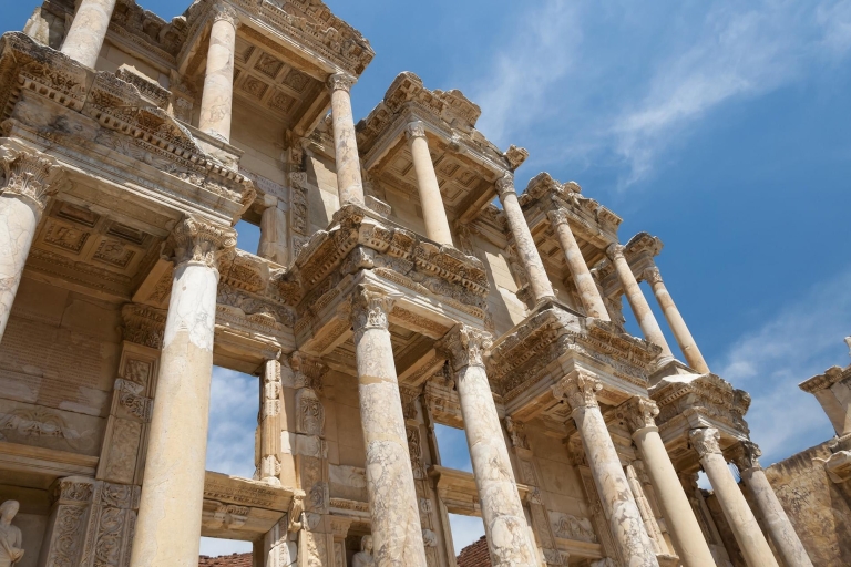 Éfeso de día completo Tour a casa de María, templo de ArtemisaInformación Pública de Éfeso a la Casa de María y Templo de Artemisa
