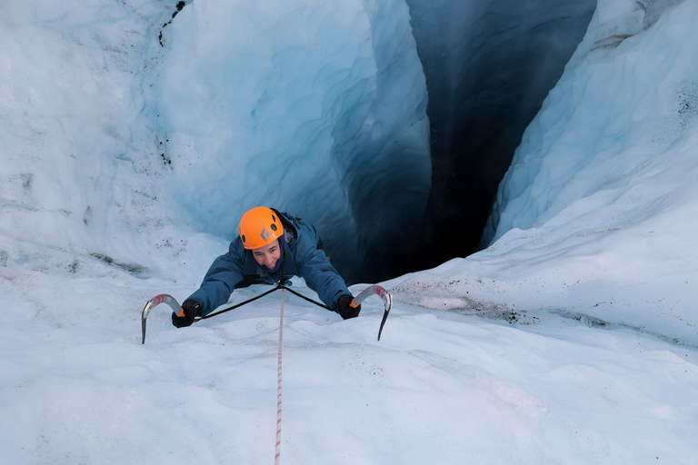 Sólheimajökull : Sólheimajökull Glacier Hike and Photoshoot