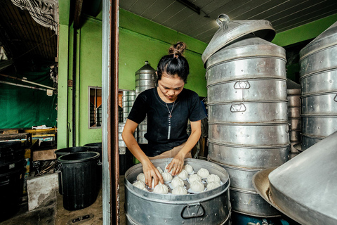 Pattaya Bites Food Tour with 14+ Tastings