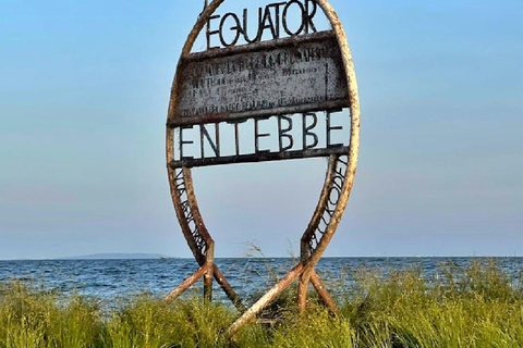 Entebbe: Guided Walking Tour & Lake Victoria Sunset Cruise