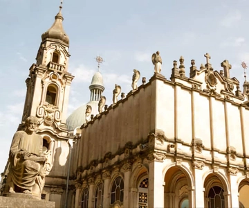Fully guided city tours of Addis Ababa with hotel pickup