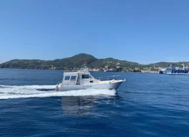 Da Lipari: Gita in barca a Panarea e Stromboli (11 ore)