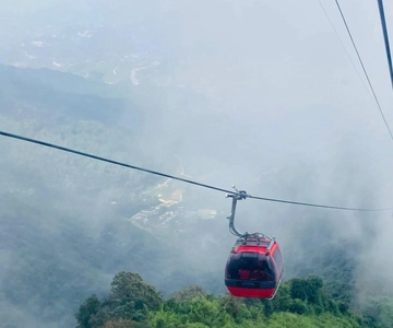 Kathmandu: Chandragiri Cable Car and Monkey Temple tour