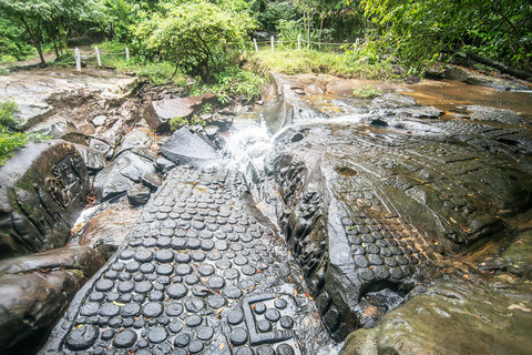 Siem Reap: Kulen Waterfalls and Banteay Srei Tour