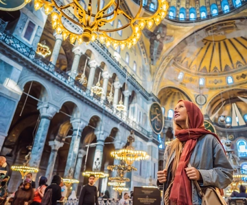 Istanbul: Hagia Sophia, Blue Mosque, and Grand Bazaar Tour