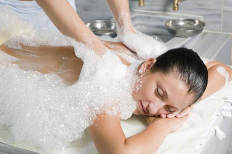 Bodrum: Turkish Bath with Oil Massage and Hotel Pickup