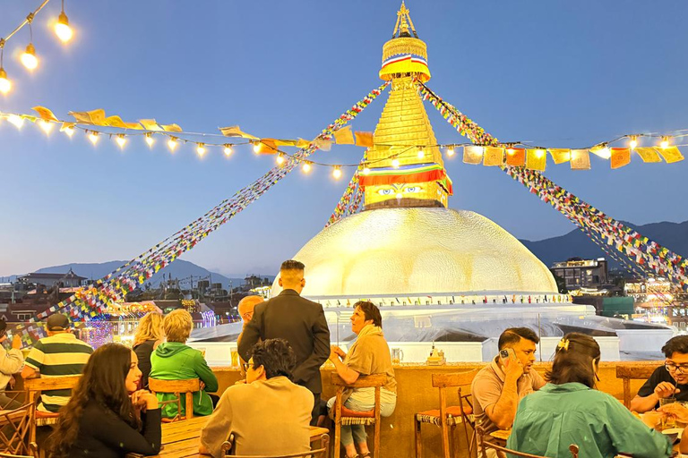 Kathmandu: Bouddhanath Stupa Tour with Dinner
