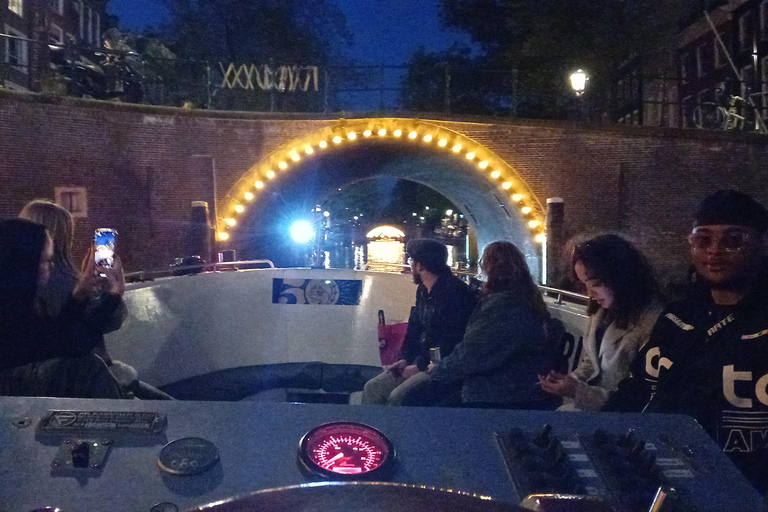 Amsterdam: gezellige 420-rookvrije zonsondergangcruiseAmsterdam: gezellige 420-rookcruise bij zonsondergang