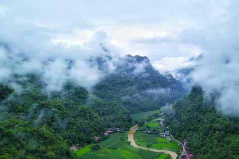 Vanuit Hanoi: Verken Sapa &amp; Fansipan voor 2 dagenGroepsreis met een 4-sterren hotel