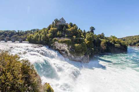 من زيورخ: جولة لنصف يوم في شلالات الراين وشافهاوزن