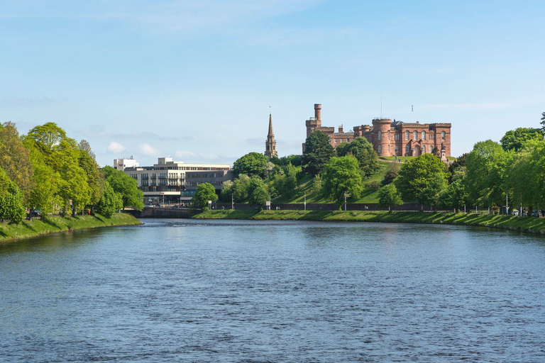 Inverness Guided E-Bike Tour - See the Sights With a guide