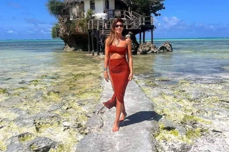 ZANZIBAR: Stone Town, snorkling + sjöstjärnor och havssköldpaddorVIKTIGT: TRANSFER INGÅR INTE I DET ALTERNATIV DU VÄLJER