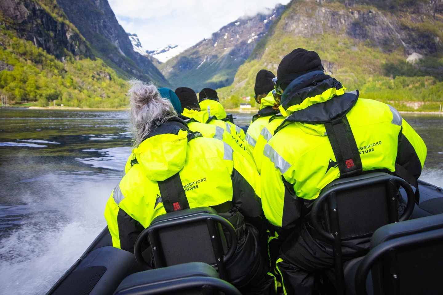 Ulvik adventure: Exploring Hardangerfjord's Osafjord by RIB