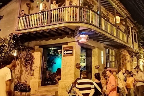 Passeio de bicicleta ao pôr do sol com visita à baía de Cartagena e GetsemaníPasseio de bicicleta ao pôr do sol com visita à Baía de Cartagena e Getsemaní