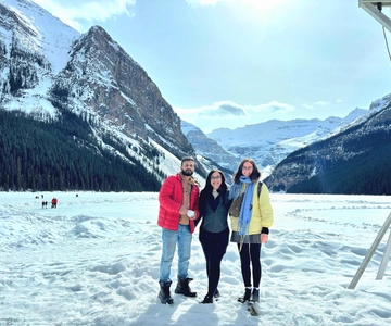 Private SUV Tour to Canyons, Waterfalls, Lakes + More