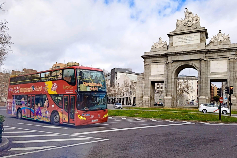 Madrid: Guided Tour to Toledo & Madrid Hop-On Hop-Off Bus Half-Day Toledo Tour & 24-Hour Madrid Hop-On Hop-Off Bus