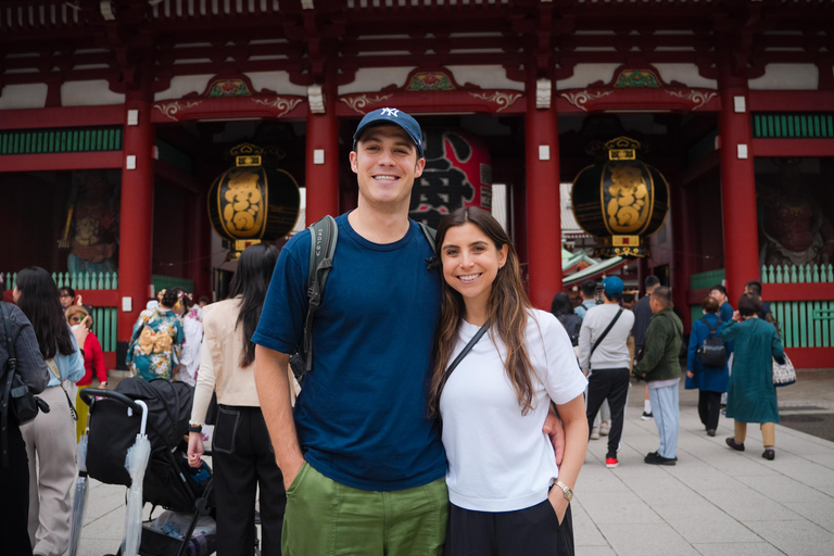 Tokyo Private Local Walking Tour (Must See Places in 1 Day) 4 Hours Option