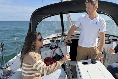 Barcelona: Sunset Boat Trip with Cava Wine and Snacks Sunset: Shared Tour with Cava, Drinks and Snacks