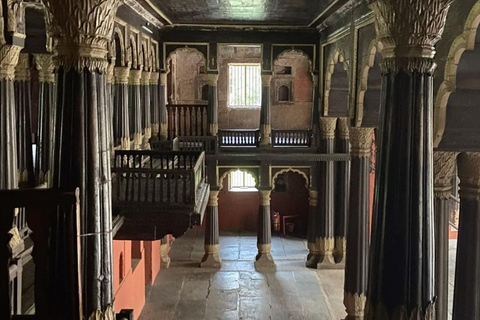 Bangalore: Tipu Sultan’s Palace Guided Heritage Tour