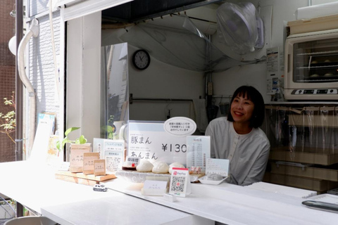 Osaka: Daytime Hanami (Cherry Blossom) and Food Tour