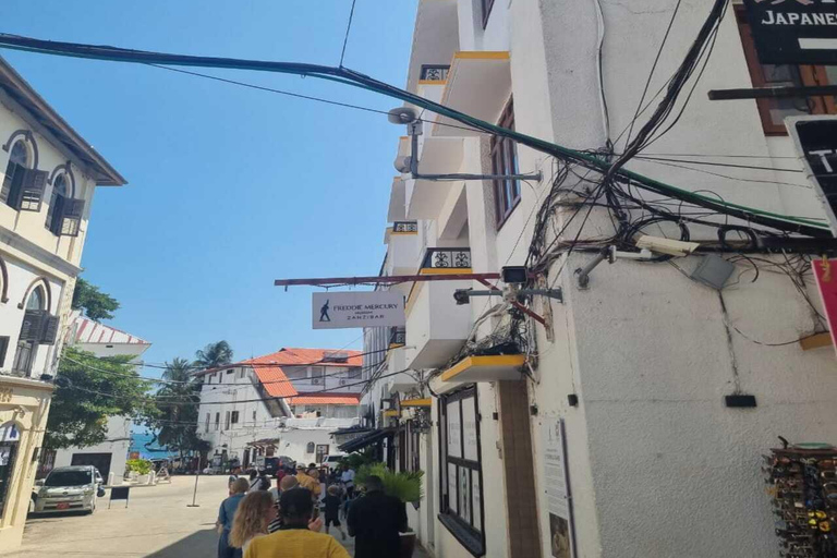 Stone Town Walking Tour with Female Guides