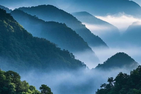 Chengdu Group Tour: Dujiangyan Water System & Mt Qingcheng