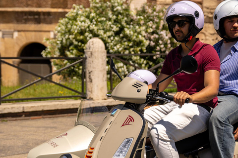 Vespa Sidecar Tour: Rome in a Flash Vespa Sidecar Tour: Express Highlights of Rome