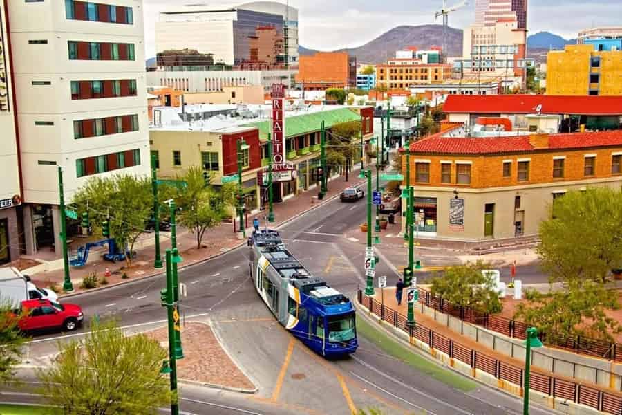Tucson: Geführte Tour im Stadtzentrum mit Straßenbahnfahrt & Essen. Foto: GetYourGuide