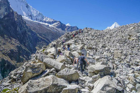 From Huaraz: Paron Lake Hiking Tour