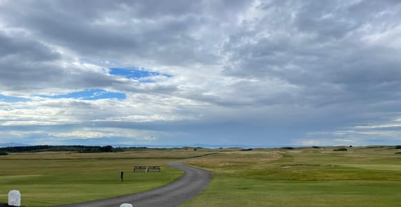 Edinburgh: East Lothian golf, castles & whisky private tour