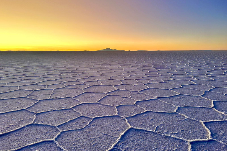 Uyuni : visite d&#039;une demi-journée des Salt Flats avec coucher de soleil