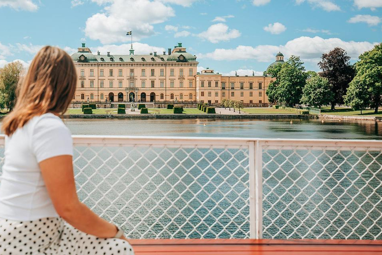 Stockholm: Drottningholm - Lunch Cruise (round trip)