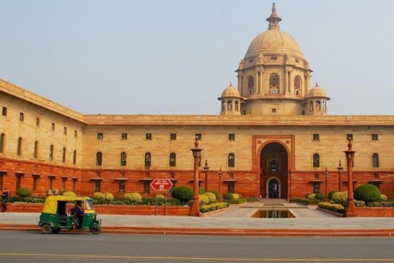 Delhi: Vieja y Nueva Delhi Visita guiada de día completo o medio díaTour privado de la ciudad de Nueva y Vieja Delhi de día completo en 6-8 horas