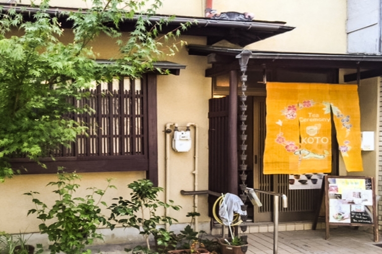 Kyoto : cérémonie du thé japonaiseCérémonie publique