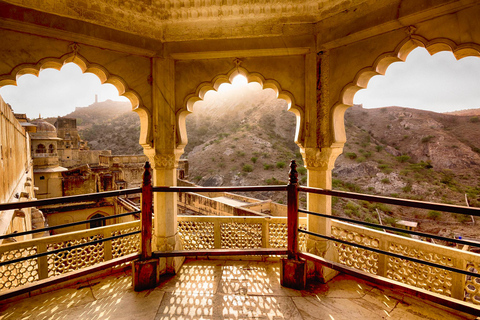 Private Guided Sightseeing Tour of Jaipur HighlightsTour By Car+Driver Only