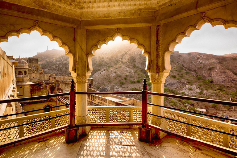 Private Guided Sightseeing Tour of Jaipur HighlightsTour By Car+Driver Only