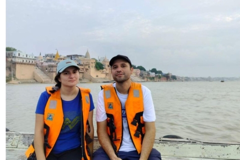 2 Días : Varanasi Tour Privado Guiado Con Servicio de Recogida en el AeropuertoExcursión con hotel de 5 estrellas